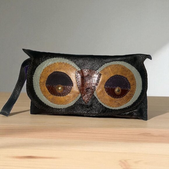 INHERITED Handbags - INHERITED Owl Wristlet Navy Mixed Leather Clutch Flap Close Whimsical Bag 10 x 6